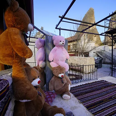 Glory Art Stone House Hotel