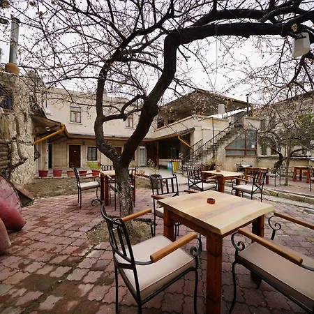 Hotel Glory Art Stone House *