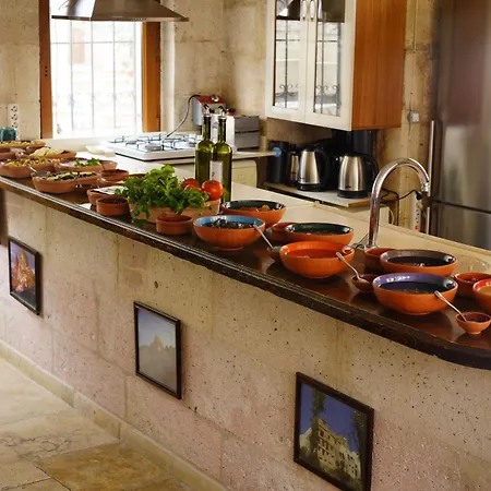 Glory Art Stone House 酒店 格雷梅