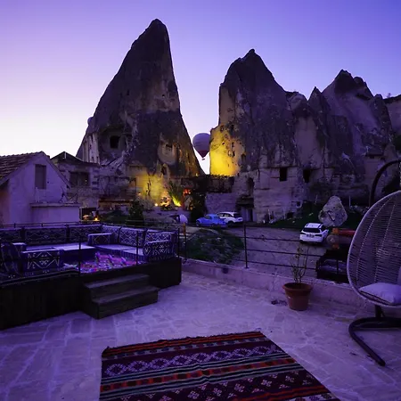 Glory Art Stone House Hotel