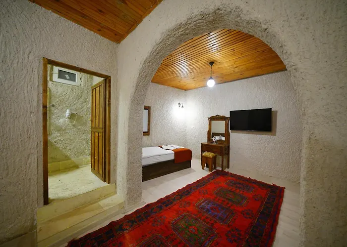 Glory Art Stone House Hotel