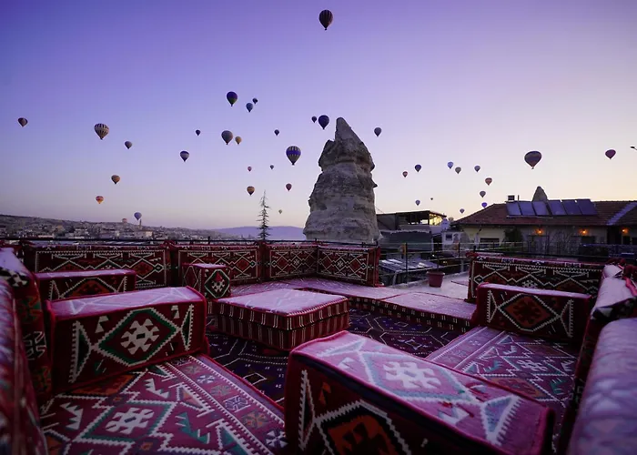 Hotel Glory Art Stone House